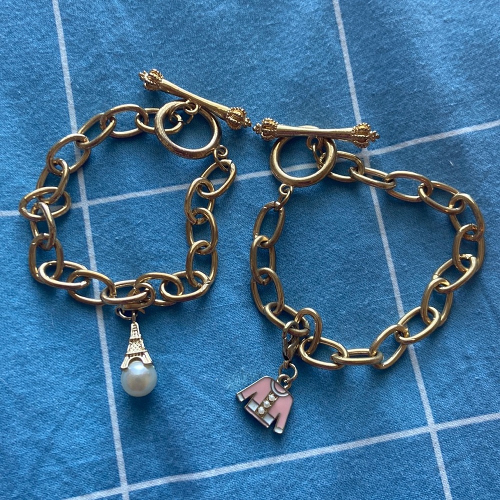 Coquette Paris-inspired matching charm bracelets ✨